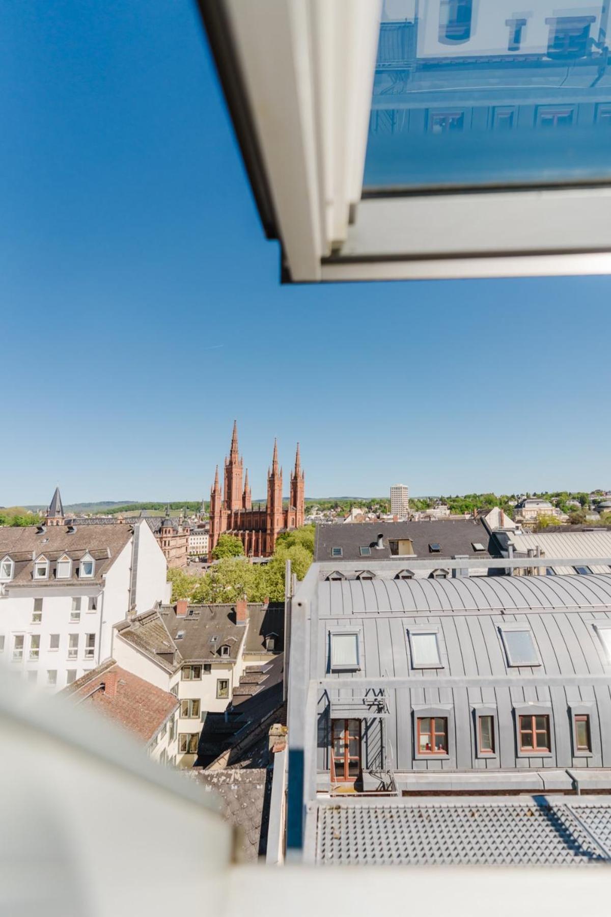 2 Bedroom Penthouse Loft - Whirlpool - Terrasse - Wifi - Zentral - Kueche - Kaffee - Parkhaus *